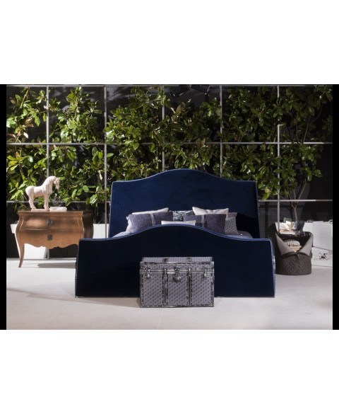 Everhart Bed Modà Collection img1 Everhart Bed Modà Collection img1