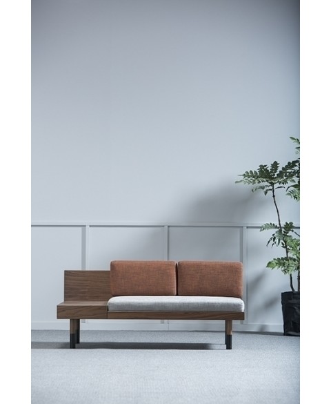 Sofá Loveseat Mid Kann img1 Sofá Loveseat Mid Kann img1