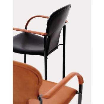 Varius Chair Barcelona Design Img3